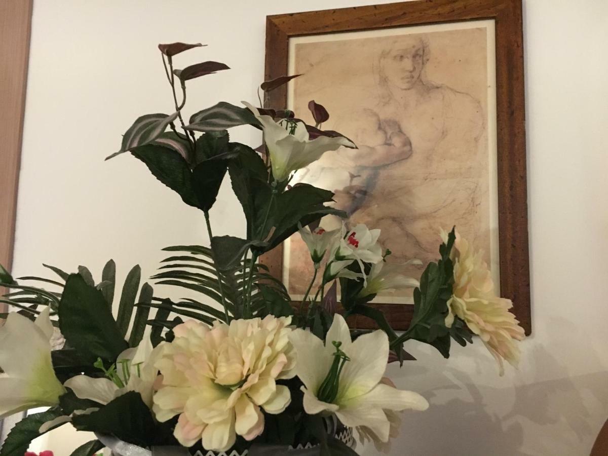 New Maria'S House Livorno. Il Cisternone Apartment ภายนอก รูปภาพ