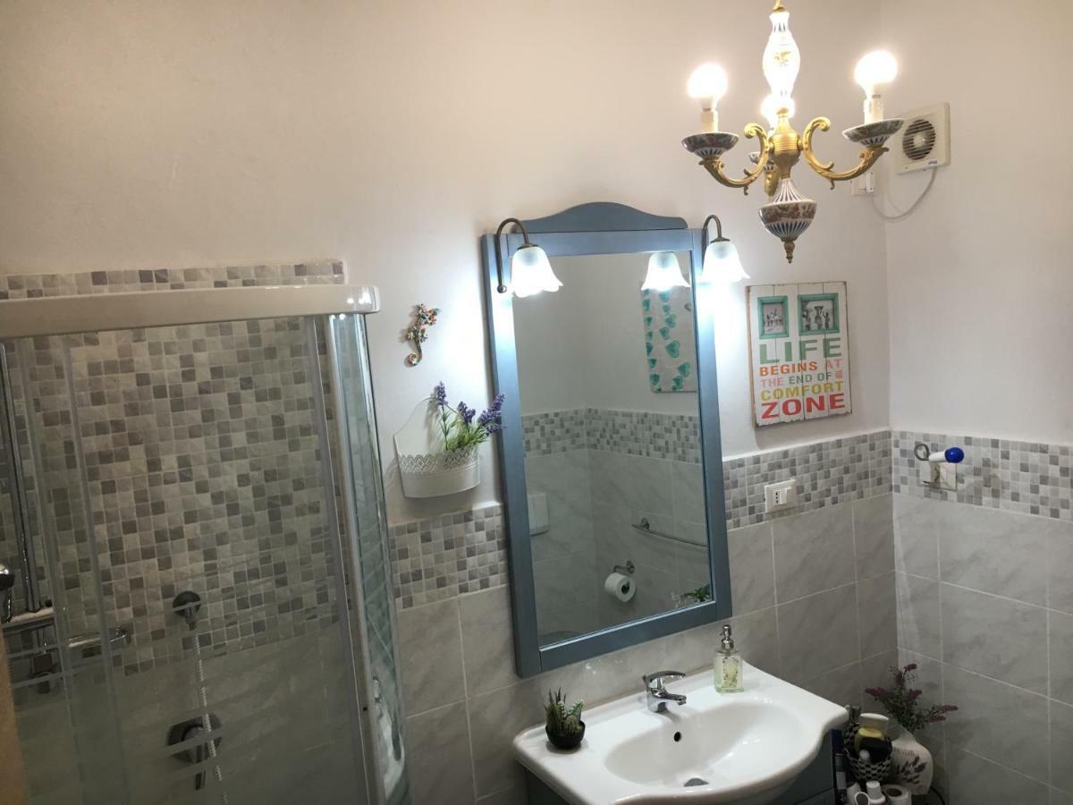 New Maria'S House Livorno. Il Cisternone Apartment ภายนอก รูปภาพ